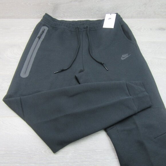 Nike Sportswear Tech Fleece Jogger Pants Mens Size Large Black NEW - Picture 3 of 13